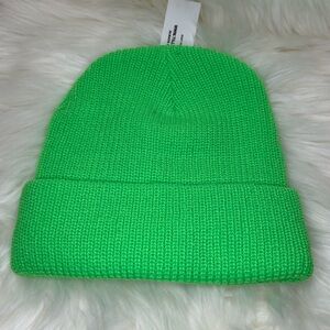Tilly's Vibrant Green Knit Hat
